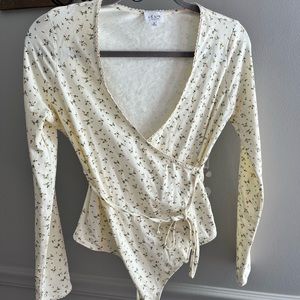 Cream/yellow long sleeve bodysuit